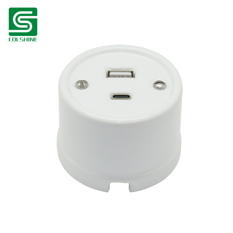 porcelain USB socket 20W fast charge with A+C ports.jpg